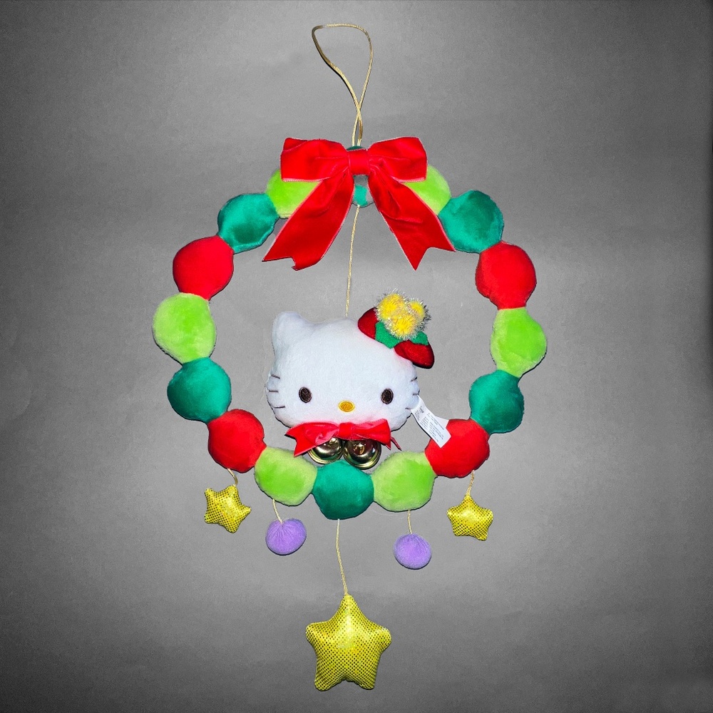 Hello Kitty Christmas Wreath